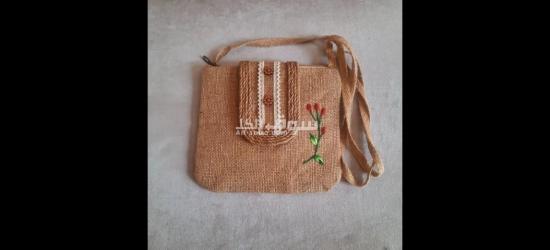 Sacs et pochettes originaux en broderie à mains - 2