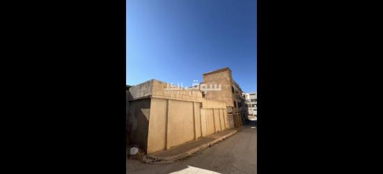 Villa à vendre à Tebessa 720 m² et 3 façades - 5