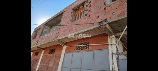 a vendre villa  rez de chaussée avec garages premier étage construit à 80 % - 2