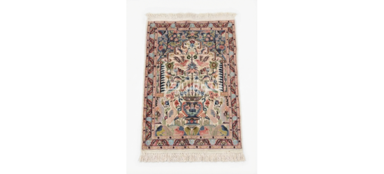 Exquisite Hand-Woven Silk Rug (100x70cm)